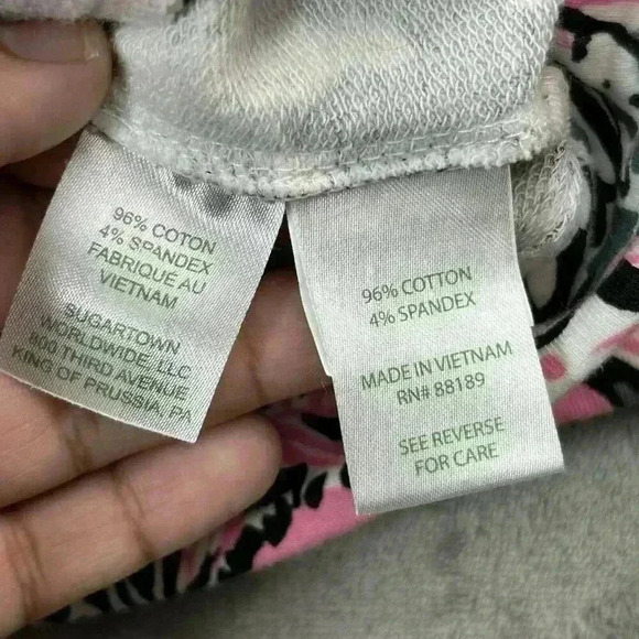 Lilly Pulitzer Sweatshirt Womens XXS UPF 50+ Popover Hangin W/ My Boo Panda Pink - Picture 8 of 11